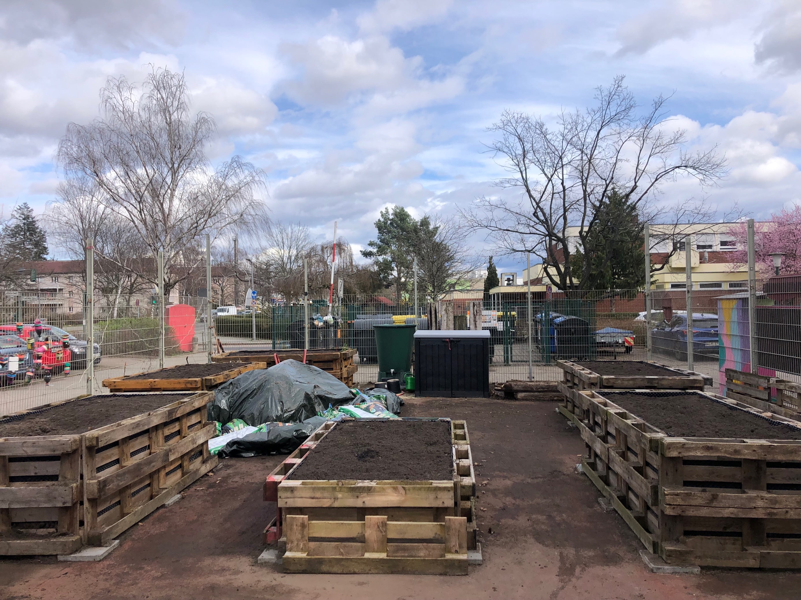 Start der neuen Saison im Nachbarschaftsgarten